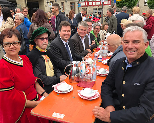 Christian von Stetten mit Winfried Mack und IM Thomas Strobl auf dem Weinbrunnenfest in Vellberg // 2. Juli 2017